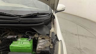 Used 2017 Hyundai Elite i20 [2014-2018] Asta 1.2 Petrol Manual engine ENGINE LEFT SIDE HINGE & APRON VIEW