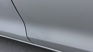 Used 2018 Maruti Suzuki Swift [2017-2021] VXI AMT Petrol Automatic dents MINOR DENT