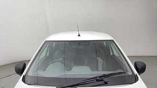 Used 2018 Renault Kwid [2015-2019] RXT Petrol Manual exterior FRONT WINDSHIELD VIEW