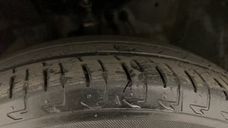 Used 2015 Honda City [2014-2017] VX CVT Petrol Automatic tyres LEFT FRONT TYRE TREAD VIEW