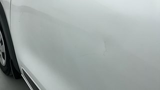 Used 2018 Renault Kwid [2015-2019] RXT Petrol Manual dents MINOR DENT