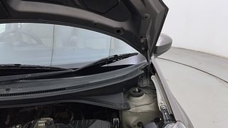 Used 2013 Honda Amaze [2013-2016] 1.2 S i-VTEC Petrol Manual engine ENGINE LEFT SIDE HINGE & APRON VIEW