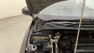 Used 2015 Honda City [2014-2017] VX CVT Petrol Automatic engine ENGINE RIGHT SIDE HINGE & APRON VIEW