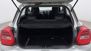 Used 2018 Maruti Suzuki Swift [2017-2021] VXI AMT Petrol Automatic interior DICKY INSIDE VIEW