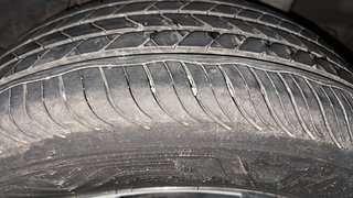 Used 2019 Hyundai Venue [2019-2021] SX 1.0 (O) Turbo Petrol Manual tyres LEFT REAR TYRE TREAD VIEW