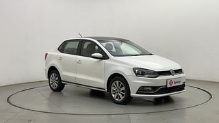 Used 2016 Volkswagen Ameo [2016-2017] Highline 1.5L AT (D) Diesel Automatic exterior RIGHT FRONT CORNER VIEW