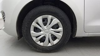 Used 2018 Maruti Suzuki Swift [2017-2021] VXI AMT Petrol Automatic tyres LEFT FRONT TYRE RIM VIEW