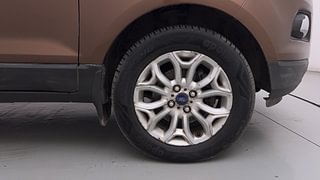 Used 2016 Ford EcoSport [2015-2017] Titanium 1.5L TDCi Diesel Manual tyres RIGHT FRONT TYRE RIM VIEW