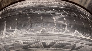 Used 2019 datsun GO T Petrol Manual tyres RIGHT FRONT TYRE TREAD VIEW