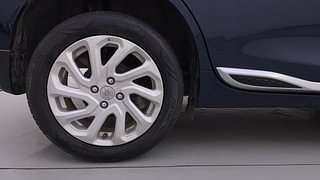 Used 2023 maruti-suzuki Baleno Zeta AMT Petrol Petrol Automatic tyres RIGHT REAR TYRE RIM VIEW