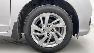 Used 2022 honda Jazz VX CVT Petrol Automatic tyres RIGHT FRONT TYRE RIM VIEW