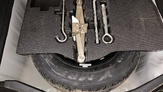 Used 2022 honda Jazz VX CVT Petrol Automatic tyres SPARE TYRE VIEW