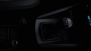 Used 2018 Ford Figo [2015-2019] Titanium1.5 TDCi Diesel Manual interior GEAR  KNOB VIEW