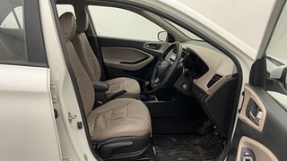 Used 2017 Hyundai Elite i20 [2014-2018] Asta 1.2 Petrol Manual interior RIGHT SIDE FRONT DOOR CABIN VIEW