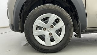 Used 2016 Renault Kwid [2015-2019] RXT Petrol Manual tyres LEFT FRONT TYRE RIM VIEW