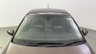 Used 2016 Volkswagen Polo [2015-2019] Highline1.2L (P) Petrol Manual exterior FRONT WINDSHIELD VIEW