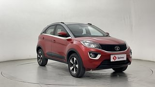 Used 2017 Tata Nexon [2017-2020] XZ Plus Dual Tone Roof Diesel Diesel Manual exterior RIGHT FRONT CORNER VIEW
