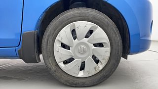 Used 2016 Maruti Suzuki Celerio VXI AMT Petrol Automatic tyres RIGHT FRONT TYRE RIM VIEW