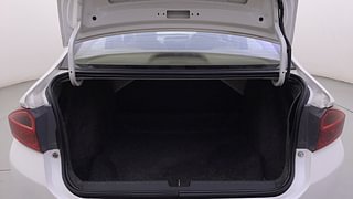 Used 2015 Honda City [2014-2017] VX (O) MT Petrol Manual interior DICKY INSIDE VIEW