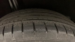 Used 2018 Maruti Suzuki Baleno [2015-2019] Alpha Diesel Diesel Manual tyres RIGHT REAR TYRE TREAD VIEW