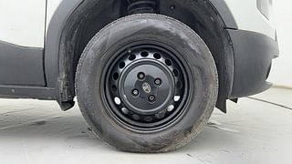 Used 2023 Tata Punch Pure MT Petrol Manual tyres RIGHT FRONT TYRE RIM VIEW