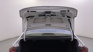 Used 2015 Honda City [2014-2017] VX (O) MT Petrol Manual interior DICKY DOOR OPEN VIEW