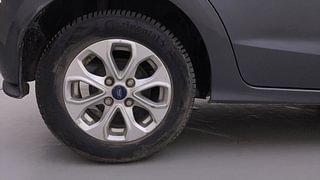 Used 2018 Ford Figo [2015-2019] Titanium1.5 TDCi Diesel Manual tyres RIGHT REAR TYRE RIM VIEW