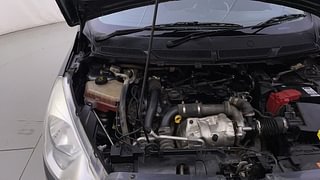 Used 2018 Ford Figo [2015-2019] Titanium1.5 TDCi Diesel Manual engine ENGINE RIGHT SIDE HINGE & APRON VIEW