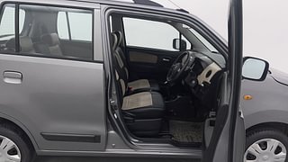 Used 2017 Maruti Suzuki Wagon R 1.0 [2010-2019] VXi Petrol + CNG (Outside Fitted) Petrol+cng Manual interior RIGHT SIDE FRONT DOOR CABIN VIEW