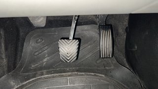 Used 2021 Kia Sonet HTX 1.0 iMT Petrol Manual interior PEDALS VIEW