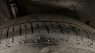 Used 2015 Honda City [2014-2017] VX CVT Petrol Automatic tyres RIGHT REAR TYRE TREAD VIEW