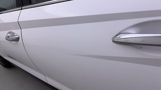 Used 2021 Hyundai New i20 Asta (O) 1.0 Turbo DCT Petrol Automatic dents MINOR SCRATCH