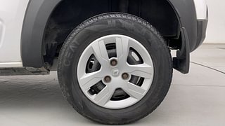 Used 2018 Renault Kwid [2015-2019] RXT Petrol Manual tyres LEFT REAR TYRE RIM VIEW