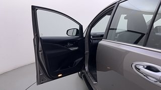 Used 2018 Toyota Innova Crysta [2016-2020] 2.4 Z 7STR Diesel Manual interior LEFT FRONT DOOR OPEN VIEW