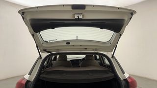 Used 2017 Hyundai Elite i20 [2014-2018] Asta 1.2 Petrol Manual interior DICKY DOOR OPEN VIEW