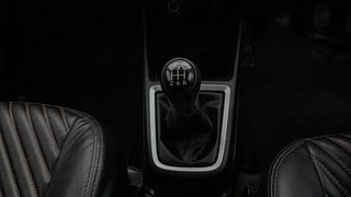 Used 2022 Maruti Suzuki Swift ZXI Plus Petrol Manual interior GEAR  KNOB VIEW