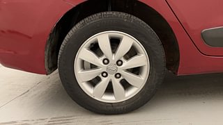 Used 2016 Hyundai Xcent SX 1.2 Petrol Manual tyres RIGHT REAR TYRE RIM VIEW