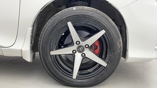 Used 2018 Honda City [2017-2020] VX CVT Petrol Automatic tyres RIGHT FRONT TYRE RIM VIEW