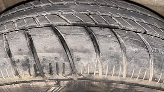 Used 2014 Maruti Suzuki Celerio VXI AMT Petrol Automatic tyres RIGHT REAR TYRE TREAD VIEW