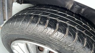 Used 2016 Maruti Suzuki Wagon R 1.0 [2010-2019] VXi Petrol Manual tyres LEFT FRONT TYRE TREAD VIEW