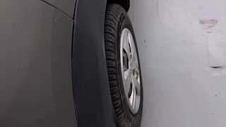Used 2016 Renault Kwid [2015-2019] RXT Petrol Manual dents MINOR SCRATCH