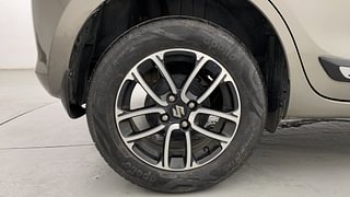 Used 2022 Maruti Suzuki Swift ZXI Plus Petrol Manual tyres RIGHT REAR TYRE RIM VIEW