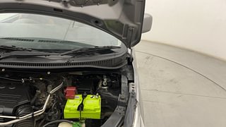 Used 2014 Maruti Suzuki Stingray [2013-2019] VXi Petrol Manual engine ENGINE LEFT SIDE HINGE & APRON VIEW