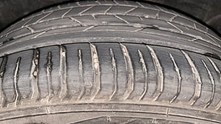 Used 2023 Hyundai New i20 Sportz 1.2 IVT Petrol Automatic tyres RIGHT REAR TYRE TREAD VIEW