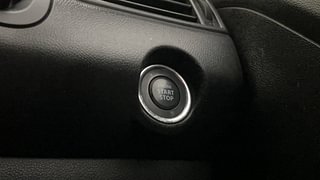 Used 2018 Maruti Suzuki Swift [2017-2021] ZXi AMT Petrol Automatic top_features Keyless start
