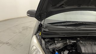 Used 2012 Hyundai i10 [2010-2016] Sportz 1.2 Petrol Petrol Manual engine ENGINE RIGHT SIDE HINGE & APRON VIEW