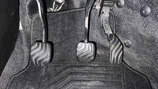 Used 2021 Renault Triber RXL Petrol Manual interior PEDALS VIEW