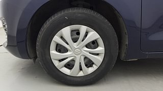 Used 2018 Maruti Suzuki Swift [2017-2021] VXI AMT Petrol Automatic tyres LEFT FRONT TYRE RIM VIEW