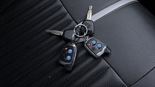 Used 2016 Maruti Suzuki Alto K10 [2014-2019] VXi Petrol Manual extra CAR KEY VIEW