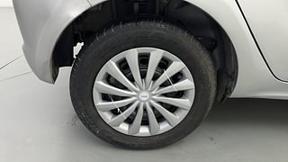 Used 2017 Tata Tiago [2016-2020] Revotron XZ Petrol Manual tyres RIGHT REAR TYRE RIM VIEW